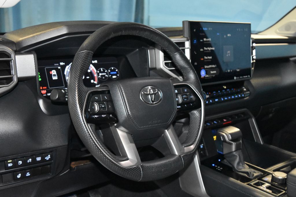 Used 2024 Toyota Tundra Limited AWD/4WD image 2