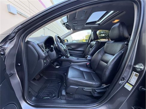 Used 2016 Honda HR-V EX-L image 7