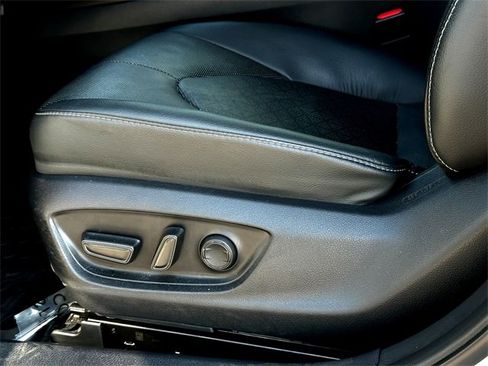 Used 2023 Toyota Camry XSE w/ Navigation Package image 13