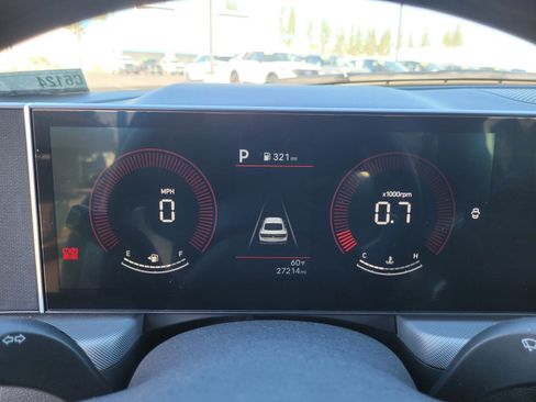 Used 2025 Hyundai Sonata SEL FWD image 24