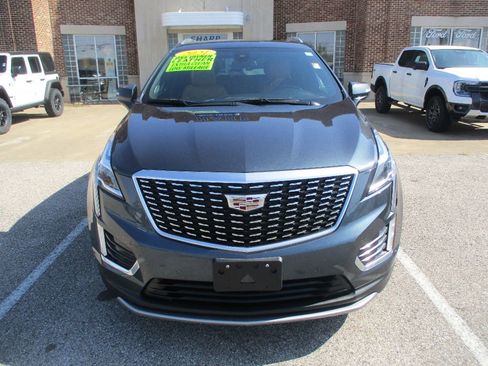 Used 2021 Cadillac XT5 Premium Luxury image 2