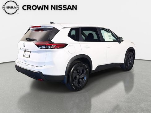 New 2026 Nissan Rogue SV FWD image 5
