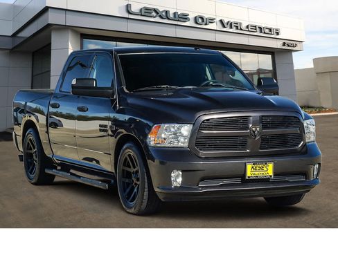 Used 2019 RAM 1500 Express image 5