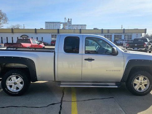 Used 2010 Chevrolet Silverado 1500 LT w/ Power Pack Plus image 5