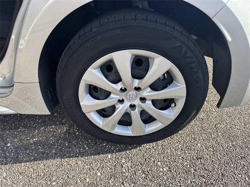 Used 2024 Toyota Corolla LE image 11