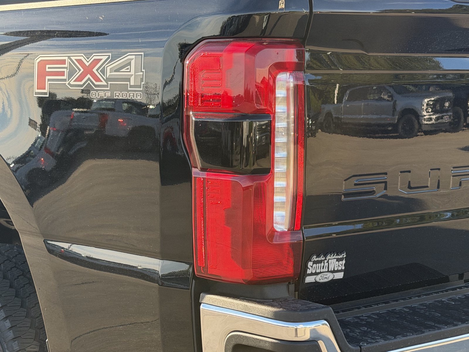 New 2027 Ford F250 XLT w/ XLT Premium Package AWD/4WD image 9