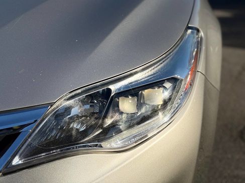 Used 2014 Toyota Avalon Limited image 99