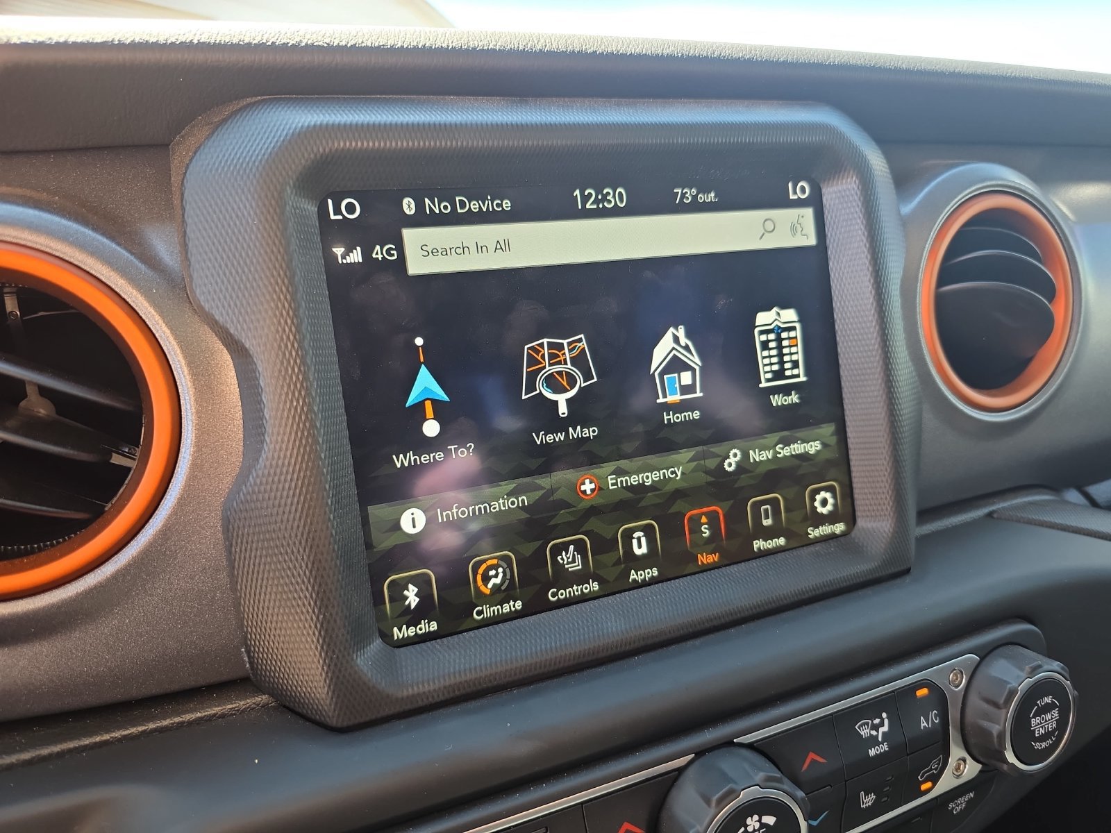 Used 2023 Jeep Gladiator Mojave w/ LED Lighting Group AWD/4WD image 19