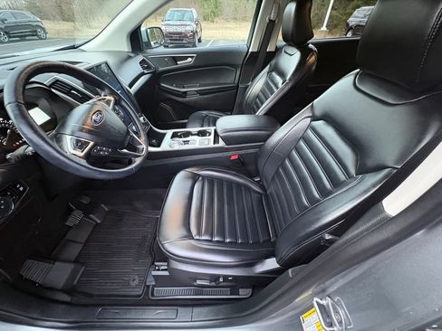 Certified 2024 Ford Edge SEL w/ Convenience Package image 12