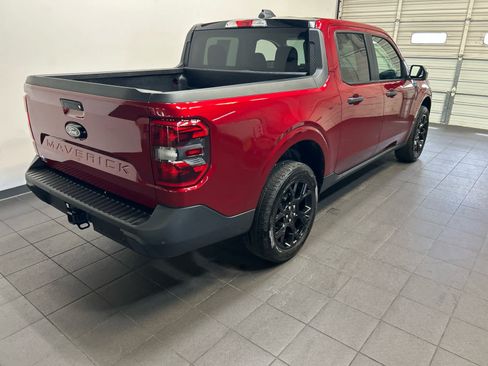 Used 2025 Ford Maverick XLT w/ XLT Luxury Package AWD/4WD image 3