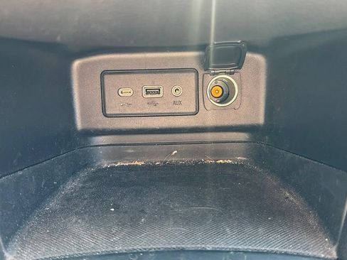 Used 2024 Chevrolet Equinox LT AWD/4WD image 24