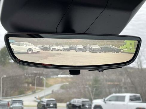 Used 2022 Cadillac Escalade Sport Platinum image 31