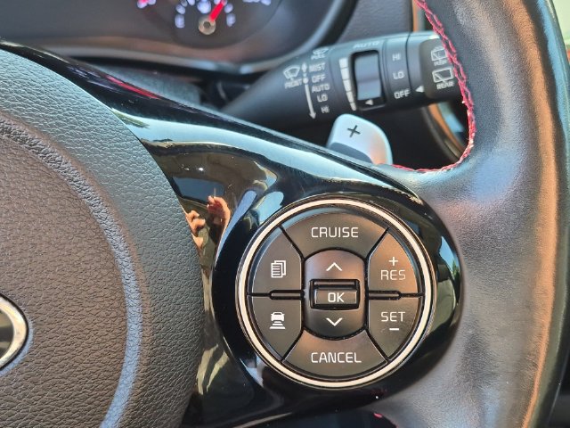 Used 2020 Kia Soul GT-Line Turbo FWD image 20