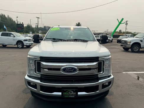 Used 2019 Ford F250 XLT w/ XLT Value Package AWD/4WD image 2