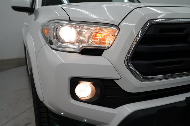 Used 2019 Toyota Tacoma SR5 AWD/4WD image 41