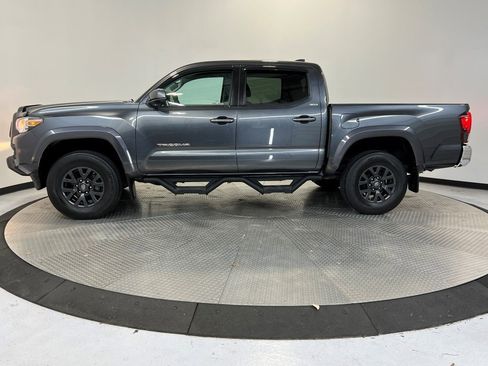 Used 2020 Toyota Tacoma SR5 image 4