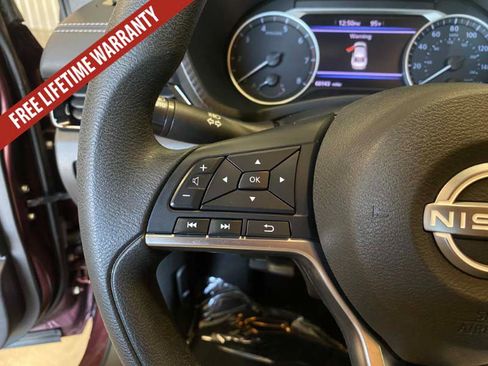 Used 2024 Nissan Sentra SV FWD image 36