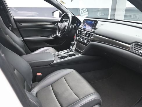 Used 2022 Honda Accord Sport image 28