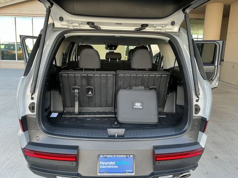 Certified 2025 Hyundai Santa Fe SE image 15