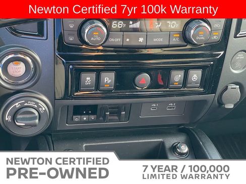 Used 2024 Nissan Titan PRO-4X w/ Pro-4x Convenience Package AWD/4WD image 16