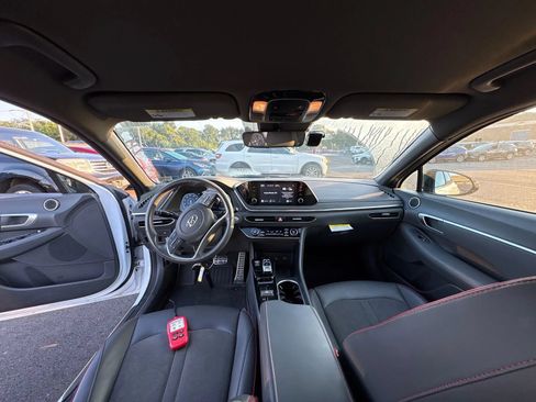 Used 2021 Hyundai Sonata SEL Plus w/ Winter Weather Package FWD image 6