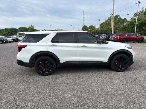 Used 2022 Ford Explorer ST w/ Equipment Group 401A AWD/4WD image 4