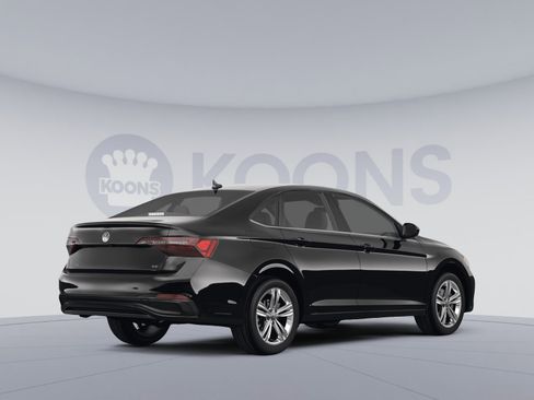 Used 2022 Volkswagen Jetta SE w/ Panoramic Sunroof Package image 4