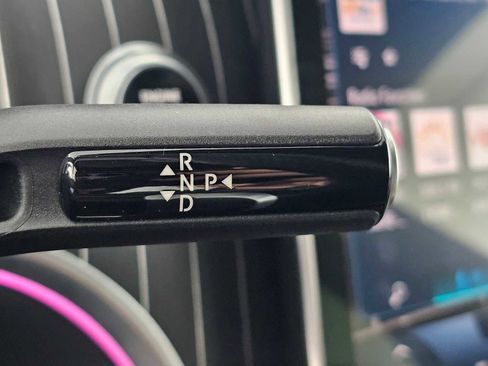 Used 2023 Mercedes-Benz GLC 300 image 30