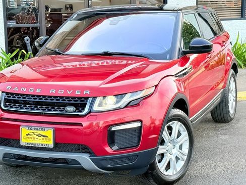 Used 2017 Land Rover Range Rover Evoque SE AWD/4WD image 1