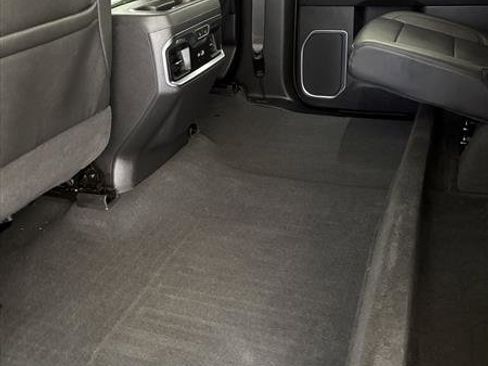 Used 2023 GMC Sierra 1500 SLT w/ SLT Premium Package AWD/4WD image 16