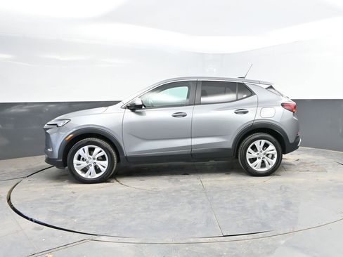 Used 2025 Buick Encore GX Preferred AWD/4WD image 6