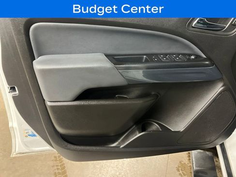 Used 2017 Chevrolet Colorado Z71 image 14