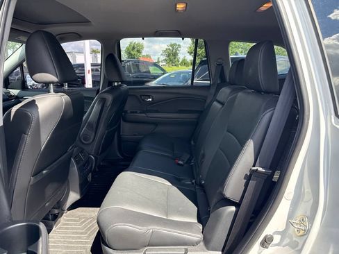 Used 2021 Honda Pilot Special Edition image 15