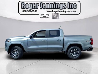 Used 2024 Chevrolet Colorado Z71 w/ Z71 Convenience Package 2