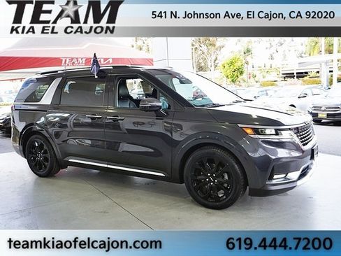 Certified 2022 Kia Carnival SX Prestige image 9