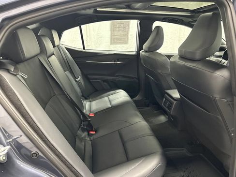 Used 2026 Toyota Camry XSE FWD image 57