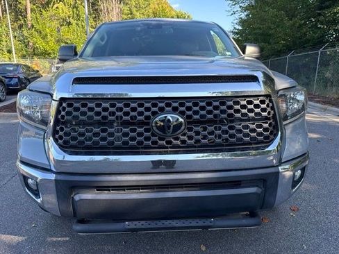 Used 2020 Toyota Tundra SR5 w/ SR5 Leather Package AWD/4WD image 2