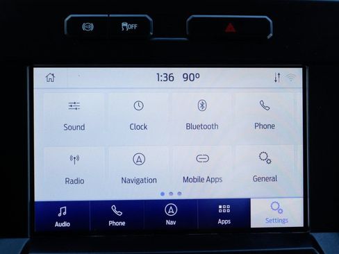 Used 2022 Ford F550 2WD Regular Cab Super Duty w/ XLT Value Package image 33