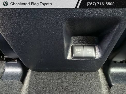 Used 2022 Toyota 4Runner TRD Sport w/ Technology Package AWD/4WD image 39