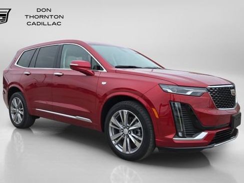 Certified 2023 Cadillac XT6 Premium Luxury AWD/4WD image 7