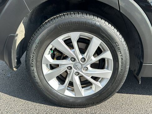 Used 2021 Hyundai Tucson SE image 10