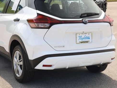Used 2024 Nissan Kicks S FWD image 8