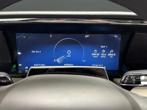 Used 2024 Lincoln Navigator L Reserve image 19