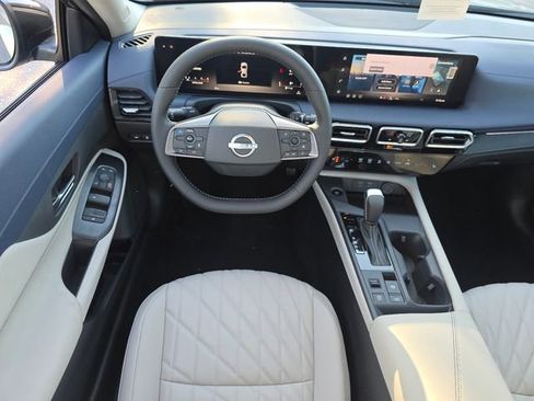 New 2026 Nissan Sentra SL FWD image 3