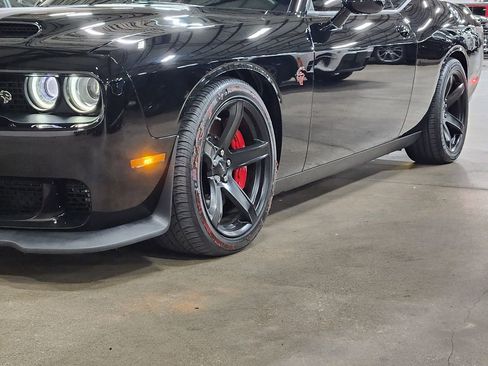 Used 2021 Dodge Challenger SRT Hellcat Redeye image 18
