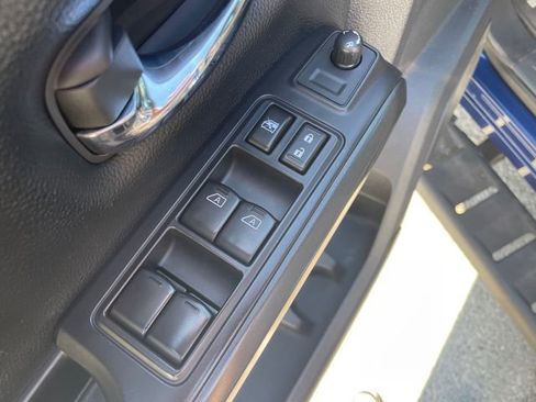 Used 2021 Nissan Titan PRO-4X w/ Pro-4x Convenience Package image 25