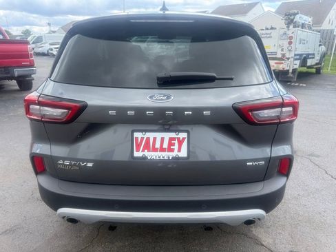 Certified 2023 Ford Escape Active w/ Tech Pack #1 AWD/4WD image 4