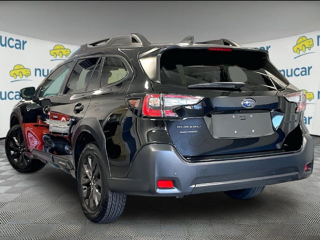 Used 2025 Subaru Outback Onyx Edition AWD/4WD image 4