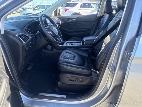 Certified 2024 Ford Edge Titanium image 19