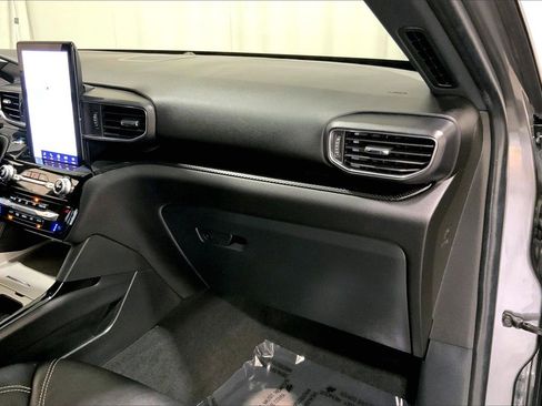 Used 2023 Ford Explorer ST w/ Equipment Group 401A image 16